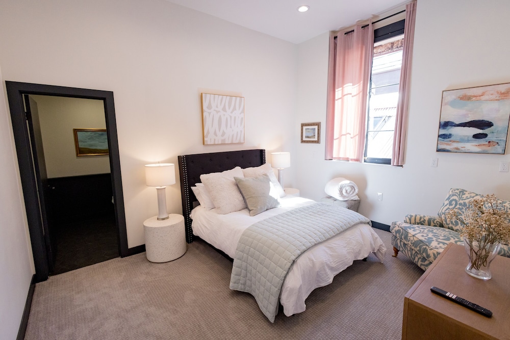 Speakeasy Suites - photo 24