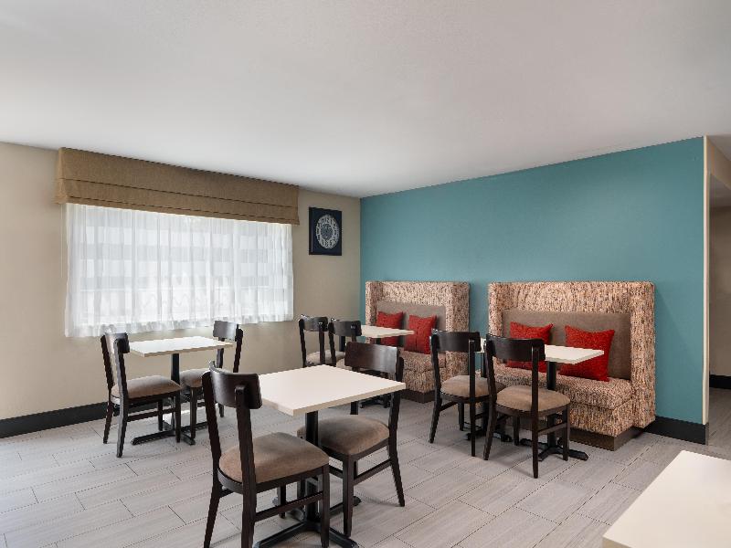 Garner Hotel Londonderry Manchester by IHG - photo 63