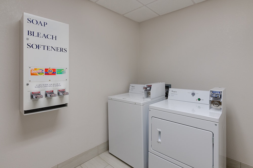 Holiday Inn Express Hotel & Suites Weston by IHG - photo 50