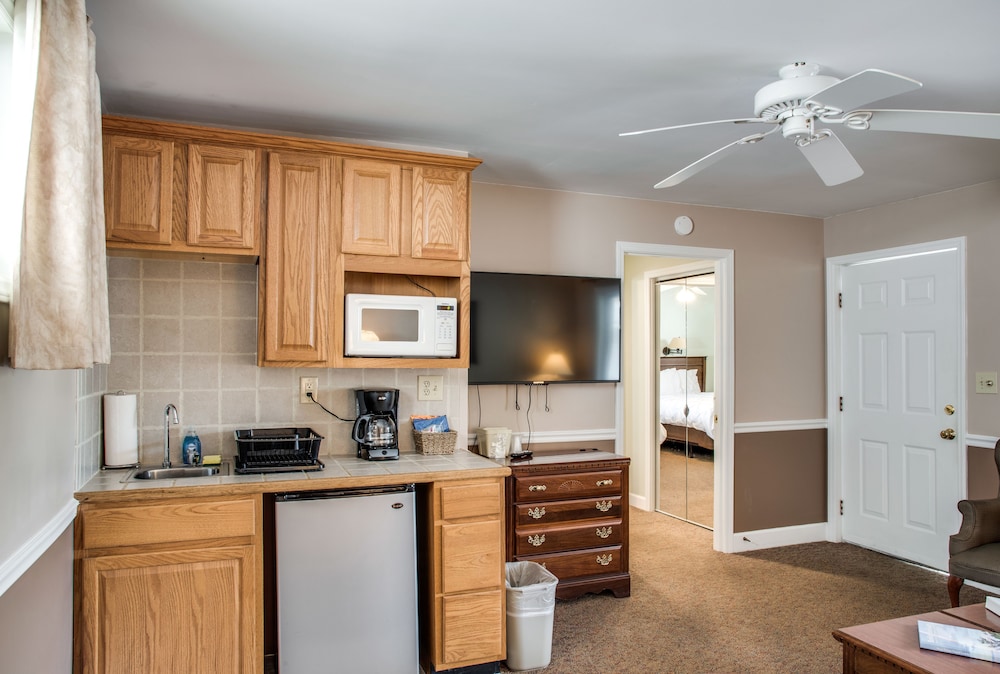 Boxwood Lodge - photo 49