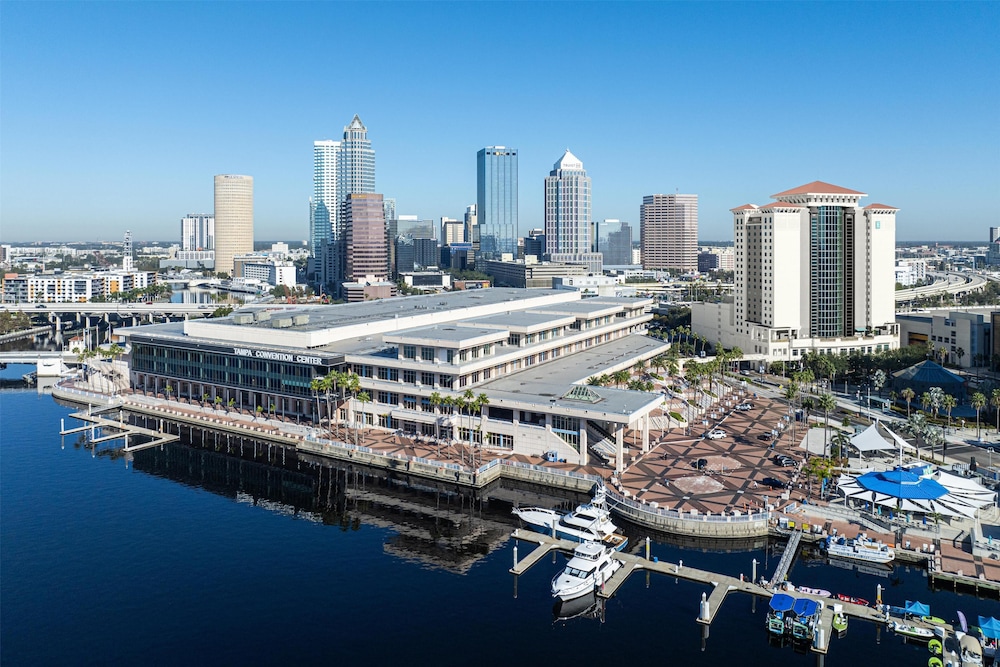 Embassy Suites by Hilton Tampa Downtown Convention Center - photo 103