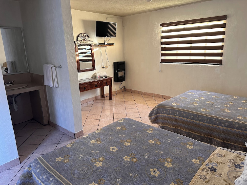 Hotel Puesta del Sol — Bocoyna — photo 2