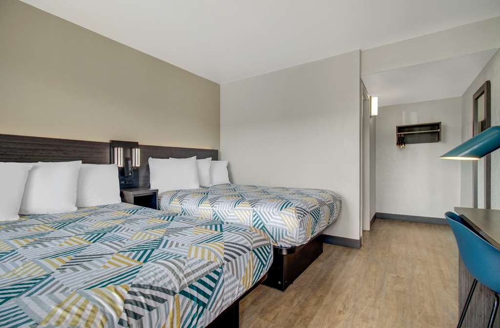 Motel 6 Venice FL - photo 7