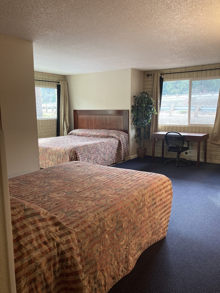 Travelodge by Wyndham Canyonville - photo 6