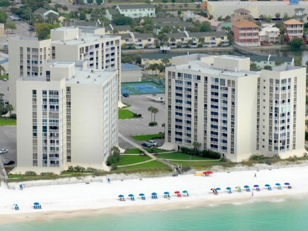 Shoreline Towers Resort by Panhandle Getaways - photo 27