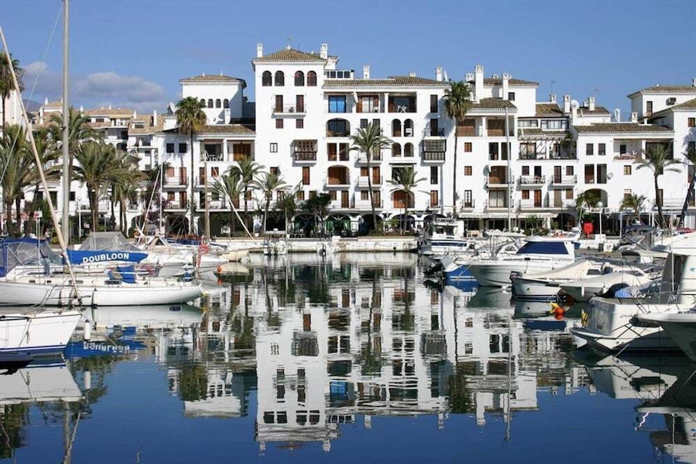 2 Bed Penthouse Apartment — 4-Star Luxury Hotel in Manilva, Spain