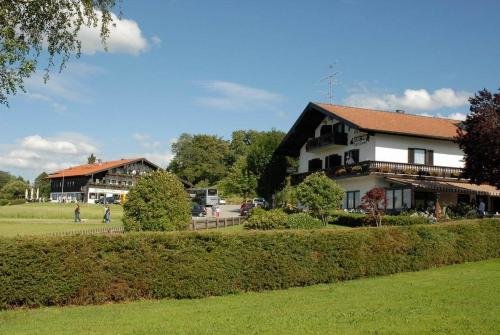 Hotel Seiserhof & Seiseralm — hotel in Bernau Am Chiemsee