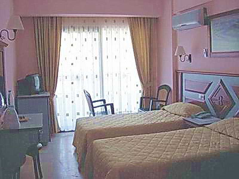 Bonjour Hotel in Icmeler, Turkey