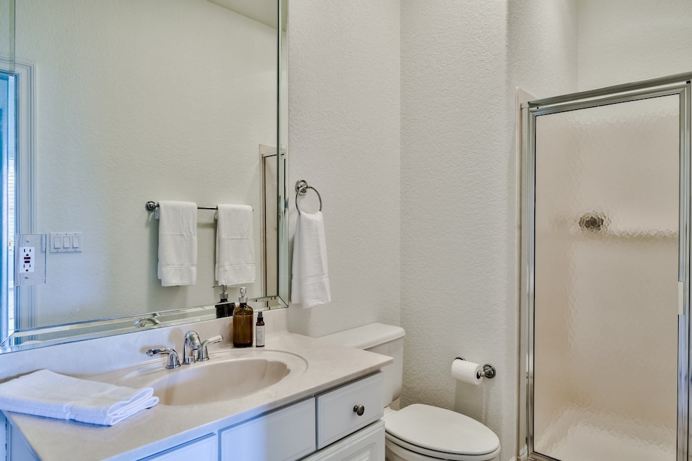 Sand Dollar by Avantstay Spectacular Beachside Oasis w Gorgeous Views - photo 21