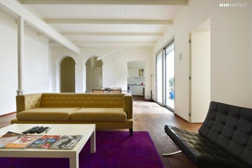 Milan Design Suites 3 ROOMS — 4-Star Luxury Hotel in Milan, Italy