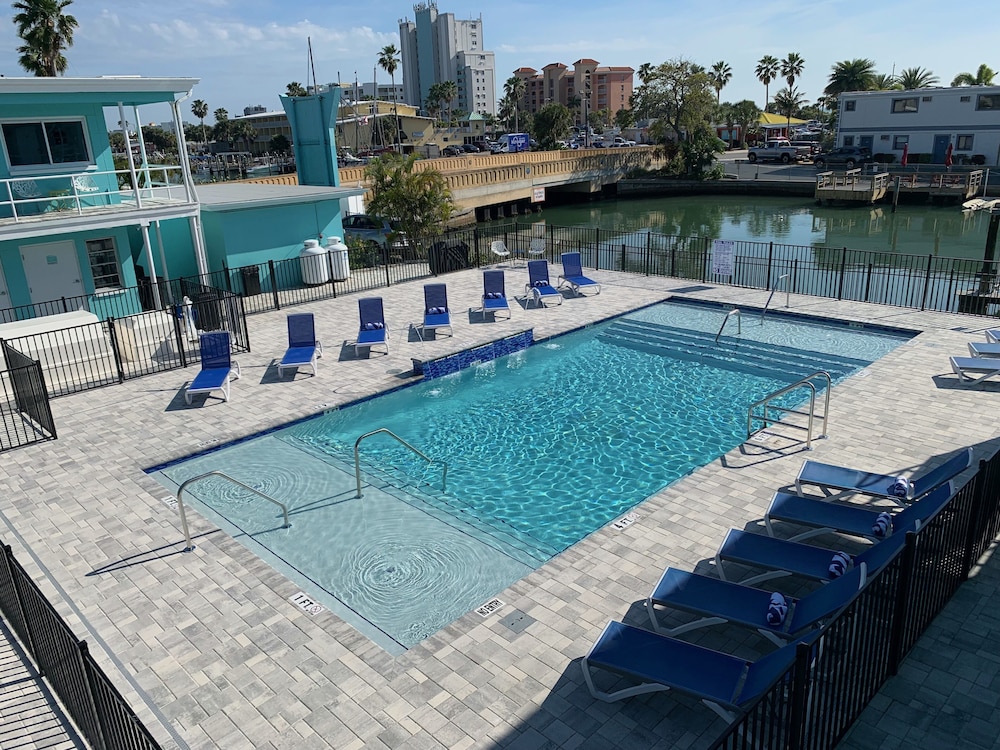 Sea Jay Motel & Marina in Treasure Island, United States