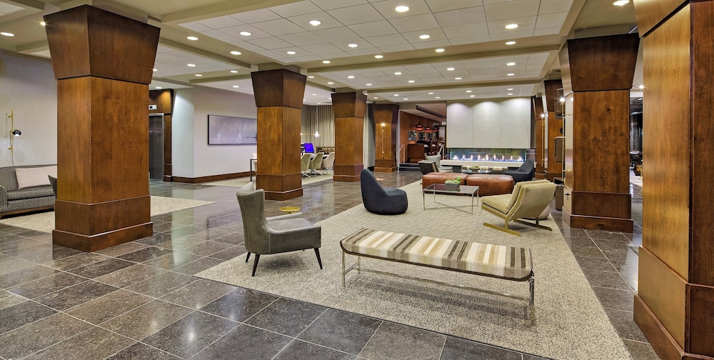 Crowne Plaza Chicago West Loop an IHG Hotel - photo 2