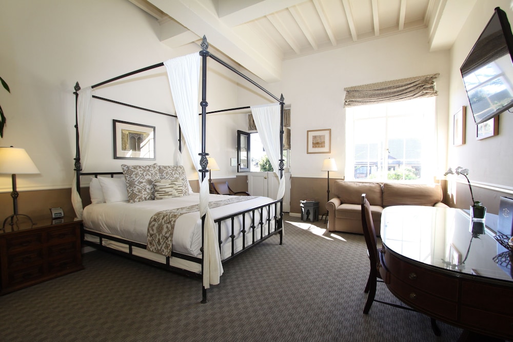 Cypress Inn - photo 21