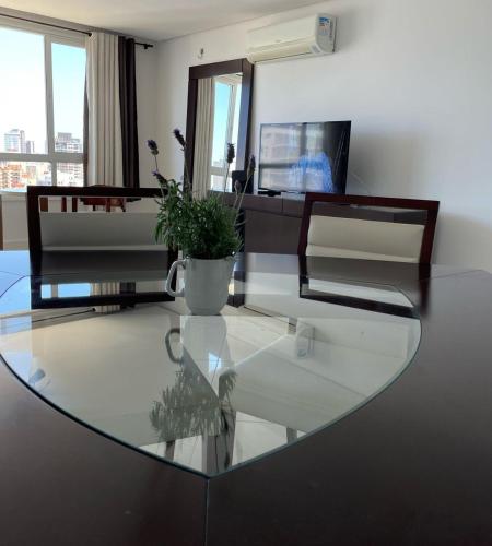 Apartamento no 20 piso com 90m2 e linda vista — 4-Star Luxury Hotel in Torres, Brasil