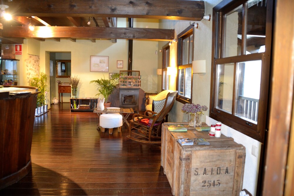 Hotel Cruells in Planoles, Spain