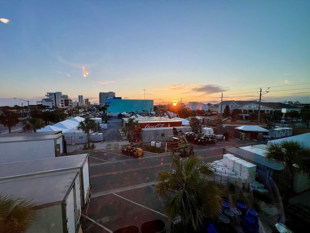 Beachview 326 Studio - featured photo