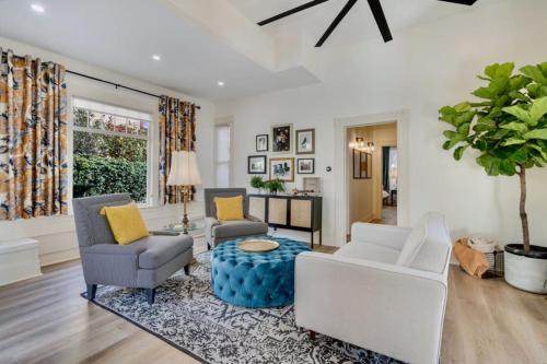 The Stanton Residence Chic and Cozy Classic near Downtown — 4-Star Luxury Hotel in San Diego, United States