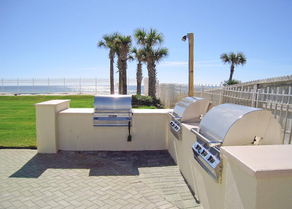 Silver Beach Towers 1205 East - photo 59