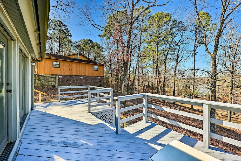 Hot Springs Home with Deck Near Ouachita River - photo 21