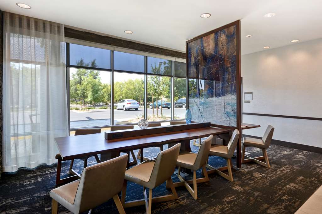 Hyatt Place Fresno - photo 10