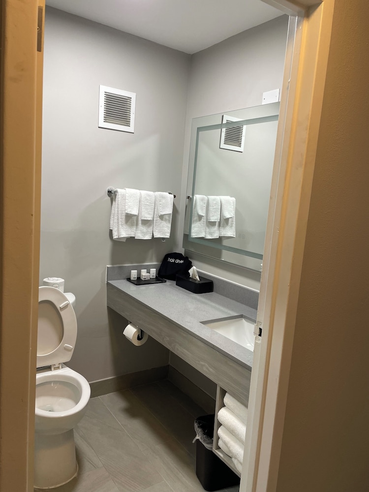 Silver Beach Hotel - photo 23