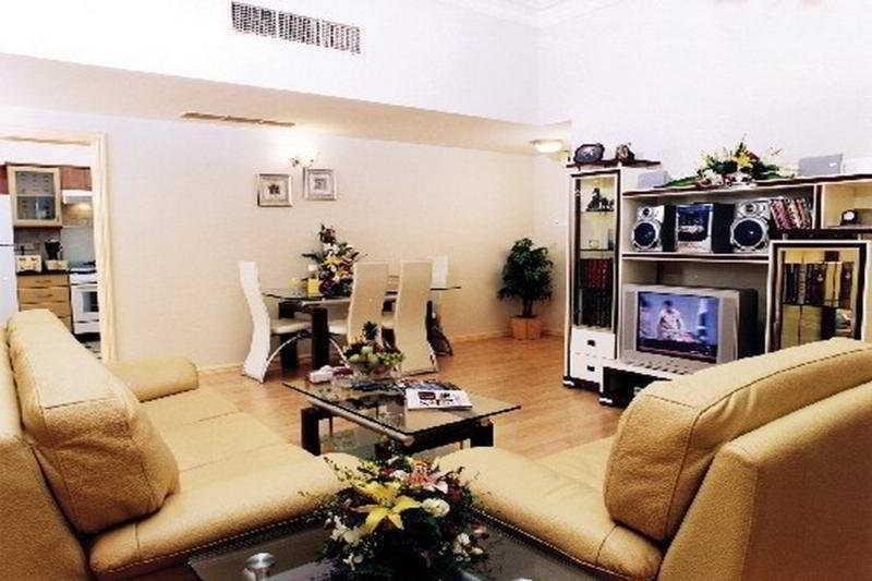 Elite Four in Manama, Bahrain