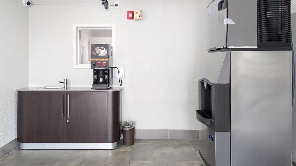 Motel 6 Victoria TX - photo 21