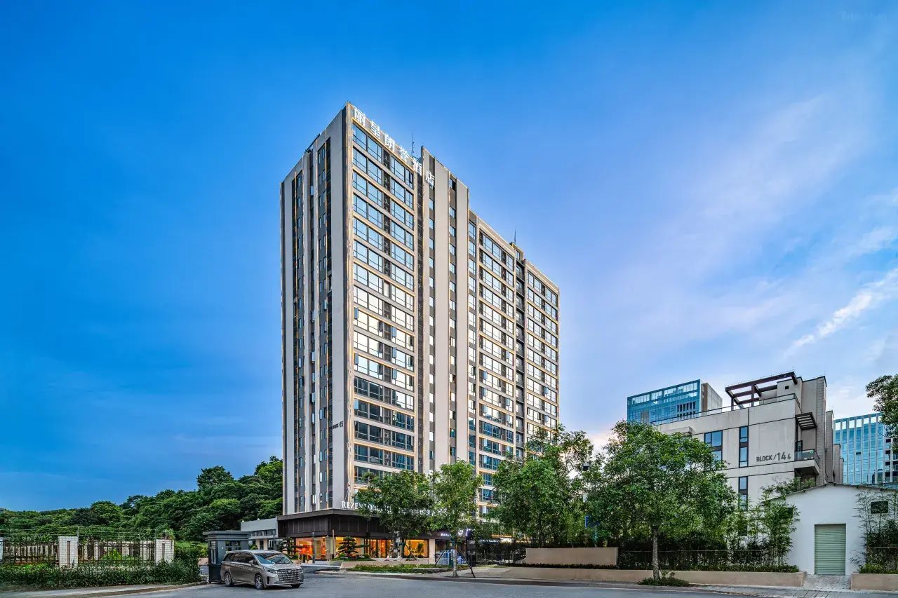 Rezen Longuu Hotel — 4-Star Luxury Hotel in Guangzhou, People's Republic of China
