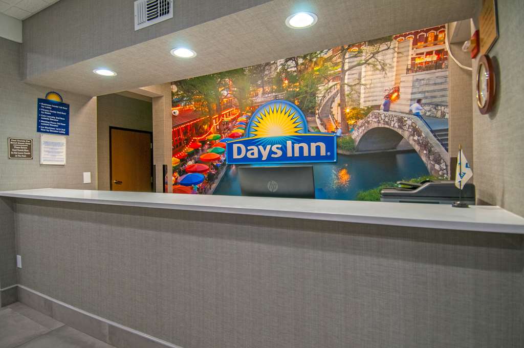 Days Inn by Wyndham Suites San Antonio North Stone Oak - photo 12