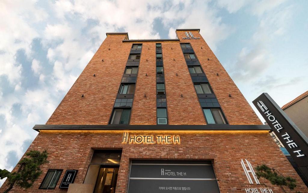 Suncheon Hotel THE H in Suncheon, South Korea