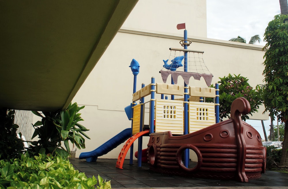 Children's play area - outdoor