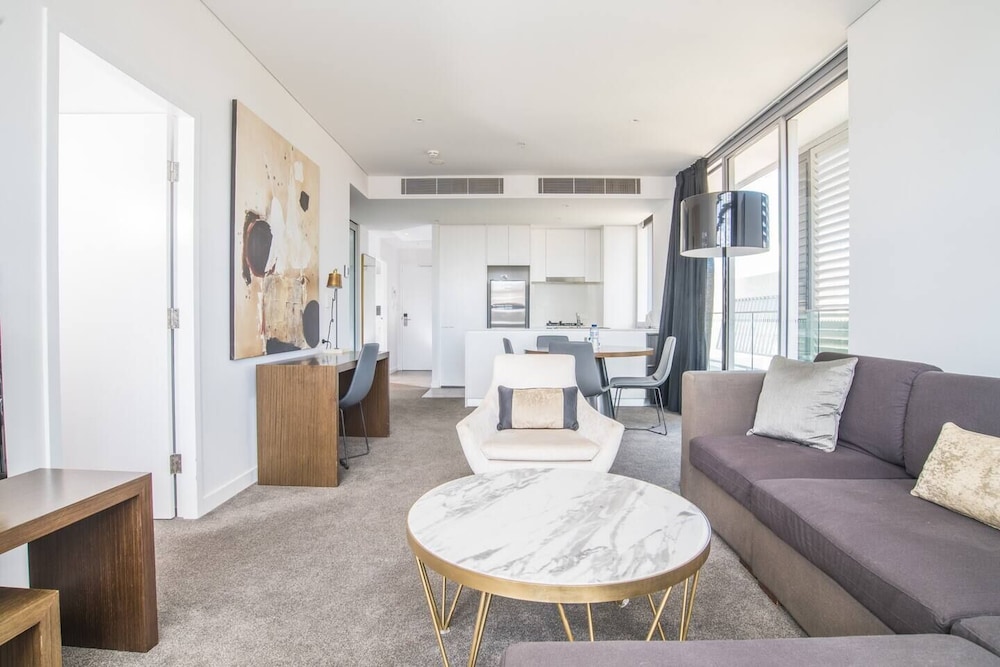 2bed Apartment Modern Home for 4 at Chatswood — 4-Star Luxury Hotel in Chatswood, Australia