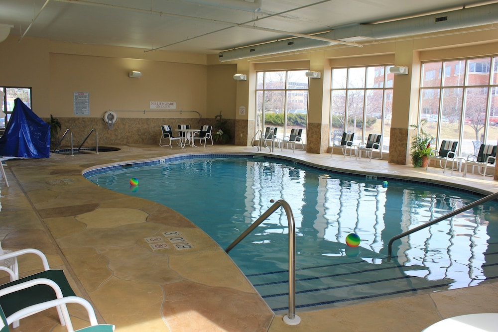 Holiday Inn Madison at The American Center by IHG - photo 26