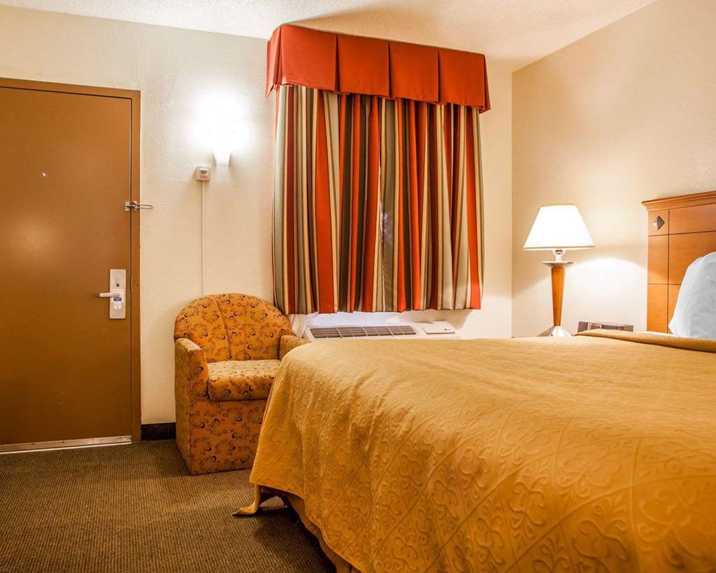 Rodeway Inn Point Pleasant Beach - photo 21