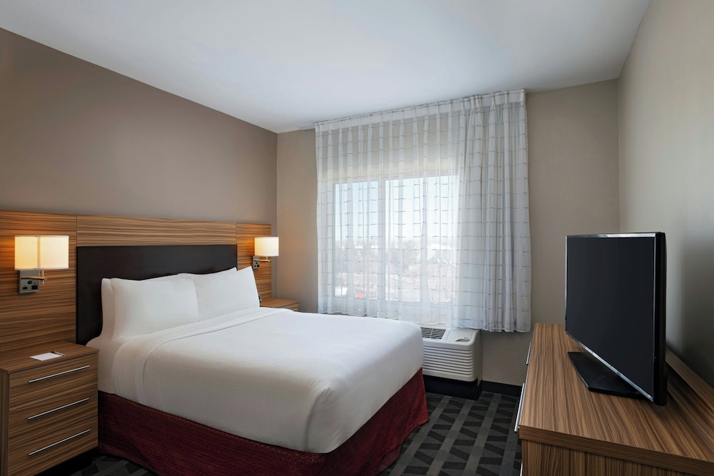 TownePlace Suites by Marriott El Paso North - photo 9