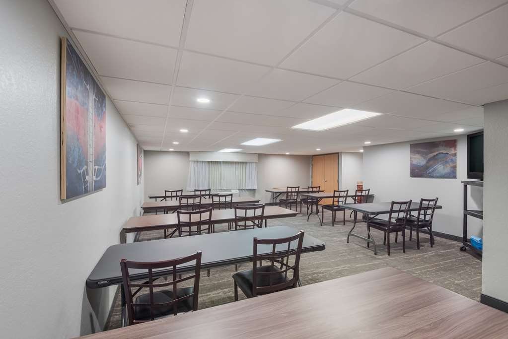 Best Western Fort Wayne I 69 North - photo 52