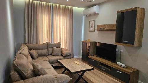 Tirana Airport Apartment — 4-Star Luxury Hotel in Tirana, Albania