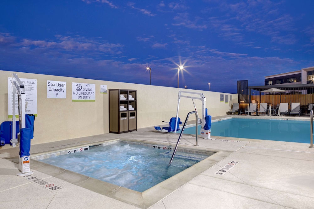 Home2 Suites by Hilton Las Vegas I 215 Curve - photo 29