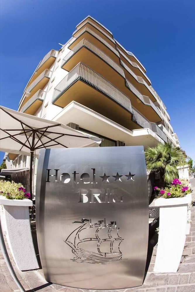 Hotel Brig - last minute hotel in Cattolica