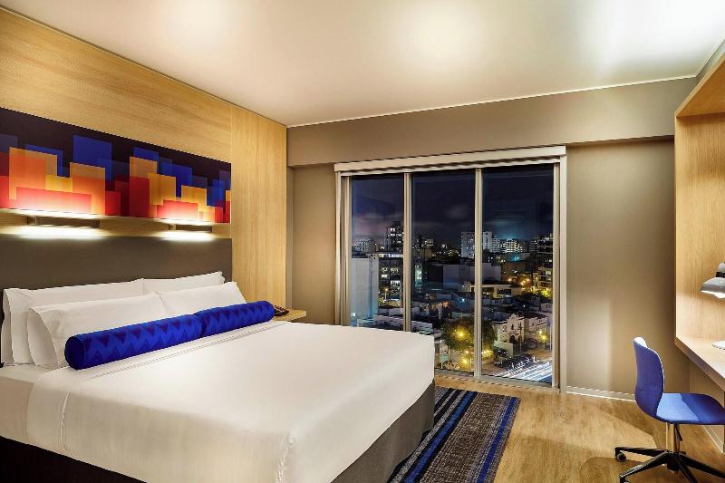 Aloft Lima Miraflores — 4-Star Luxury Hotel in Lima, Peru