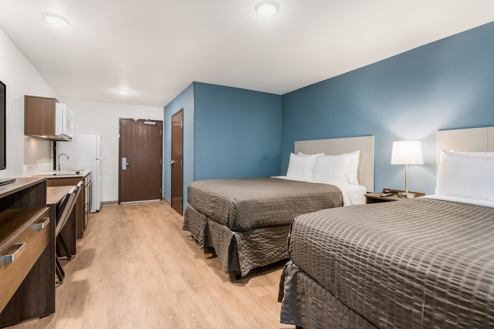 WoodSpring Suites Charlotte University Research Park - photo 6