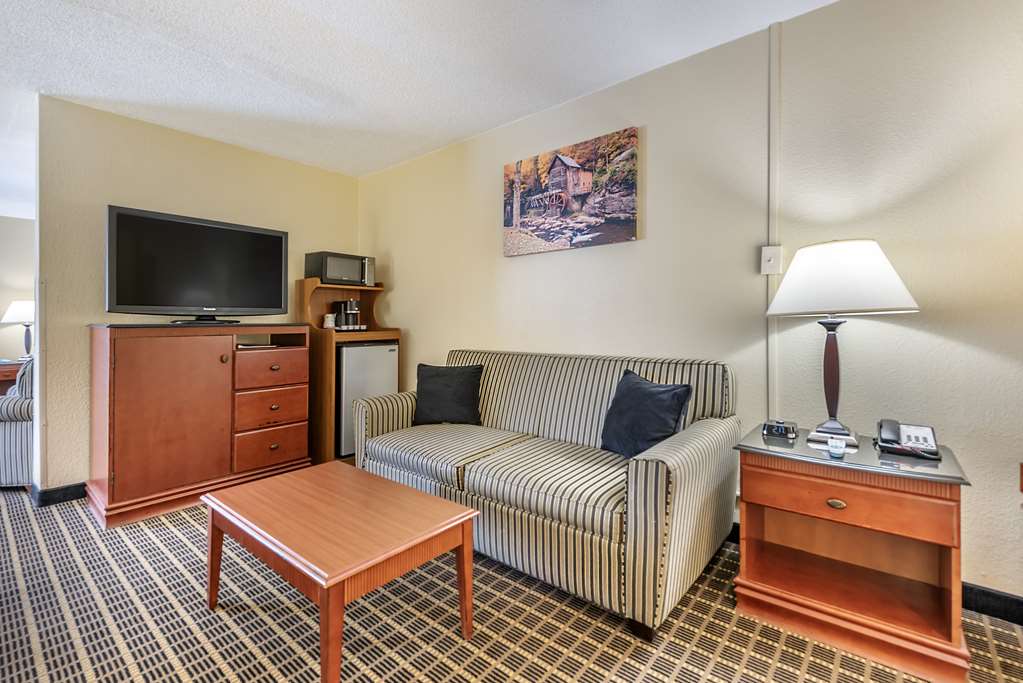 Best Western Plus Bridgeport Inn - photo 27