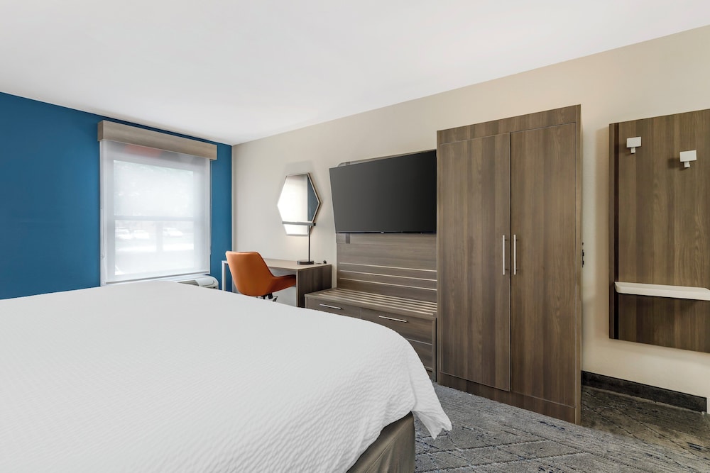 Holiday Inn Express & Suites Nashville Southeast Antioch by IHG - photo 17