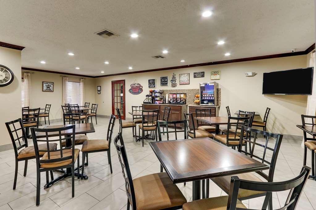 Best Western Plus University Inn & Suites - photo 6
