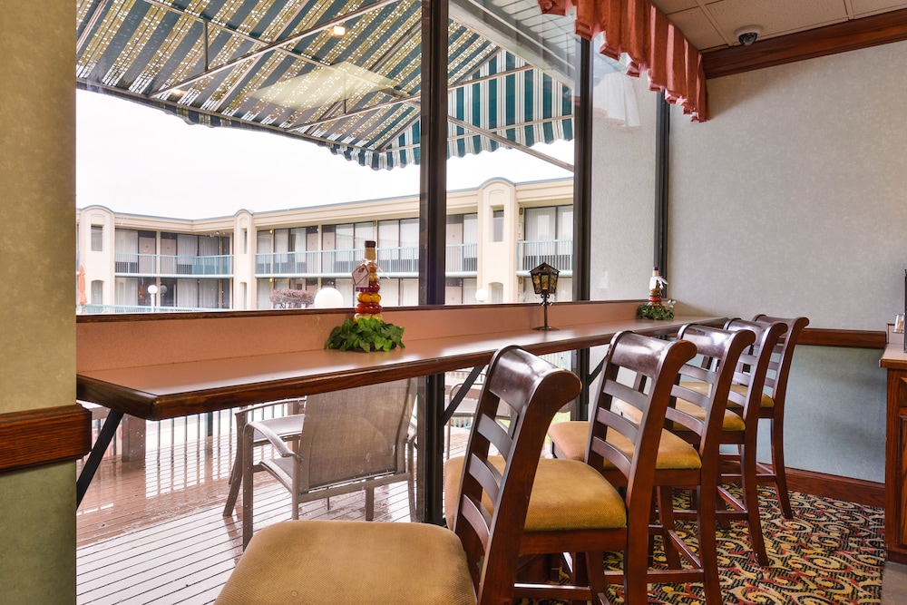 The Dels Pittsburg - photo 48