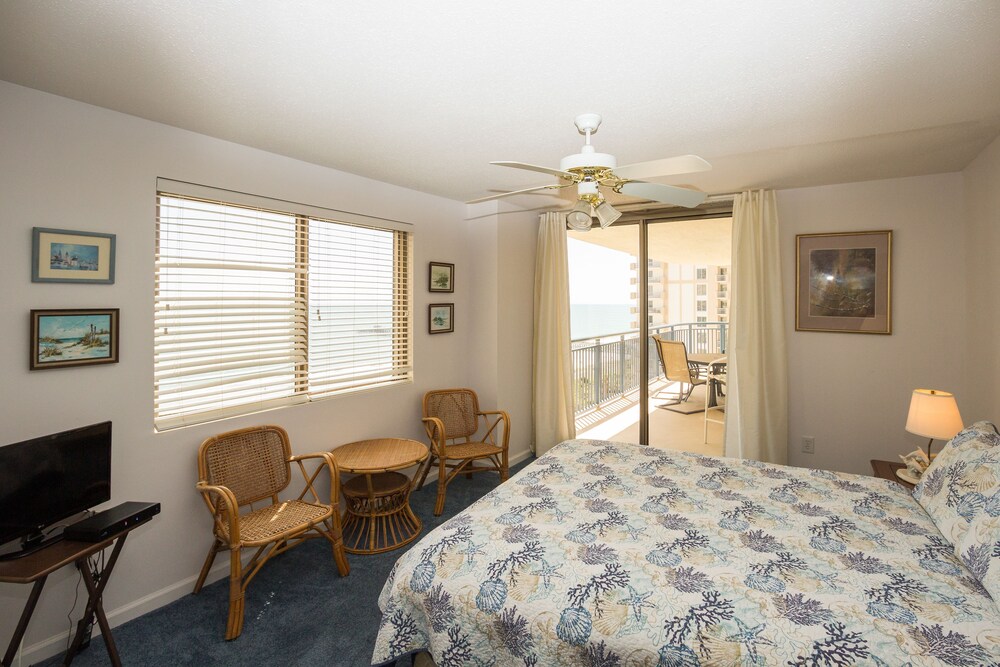 Brighton Tower - carbon neutral hotel in Myrtle Beach