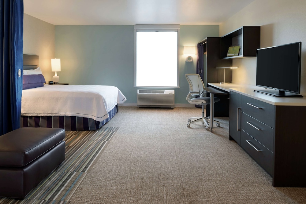Home2 Suites by Hilton Anchorage Midtown - photo 15