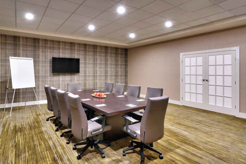 Courtyard by Marriott Charlotte Airport LoSo - photo 37