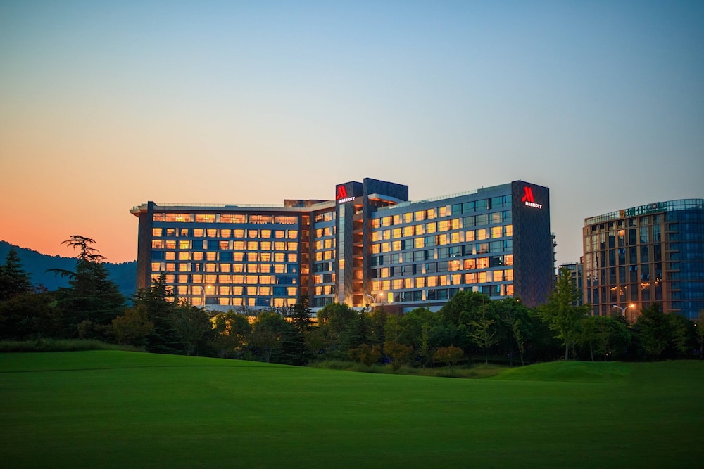 Suzhou Marriott Hotel Taihu Lake — 5-Star Luxury Hotel in Suzhou, People's Republic of China
