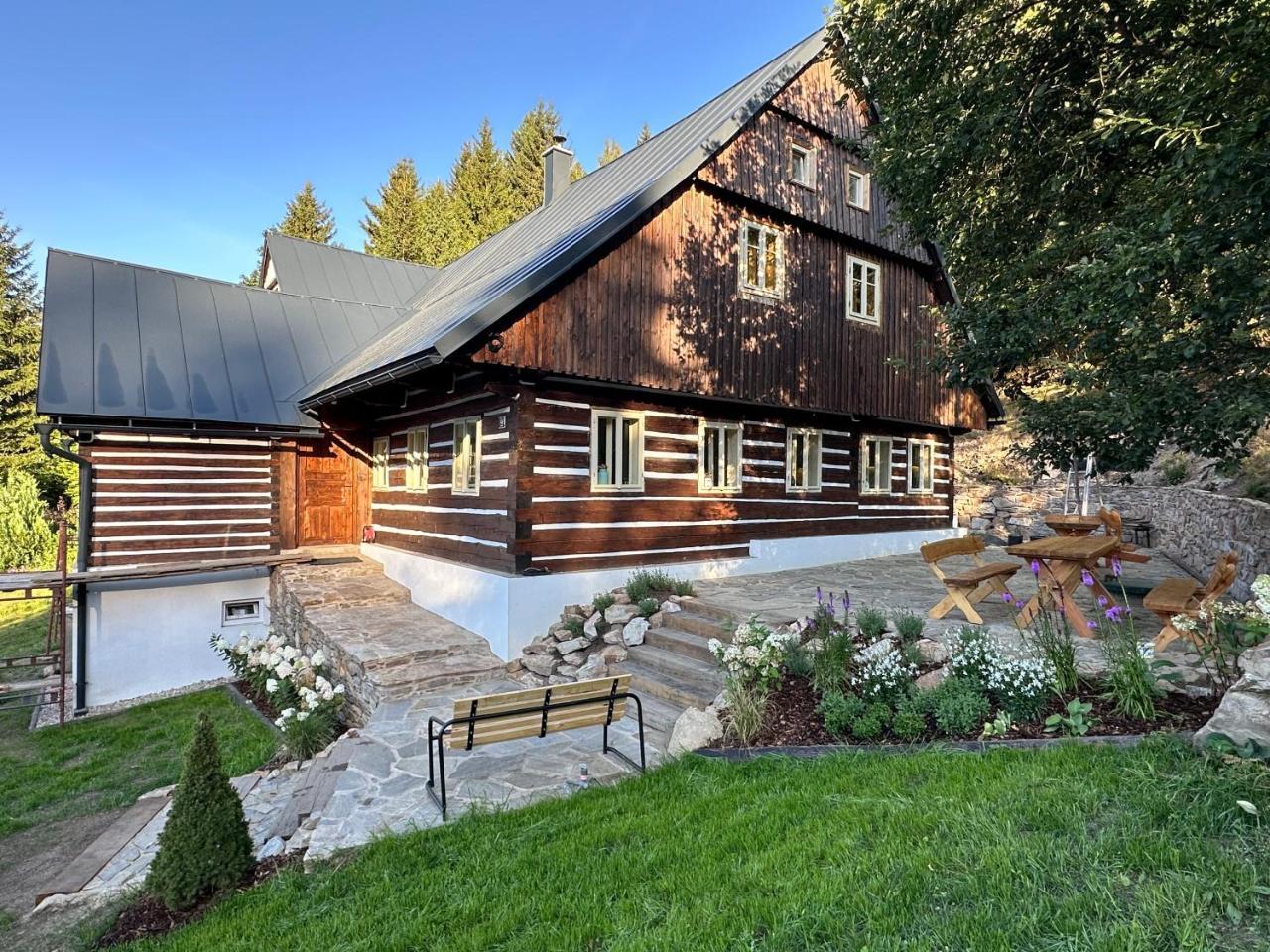 Chalupa Rokytnice in Rokytnice Nad Jizerou, Czech Republic